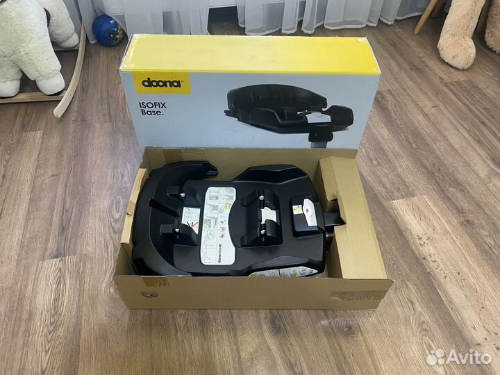 Коляска-автолюлька Doona Midnight Limited+ isofix