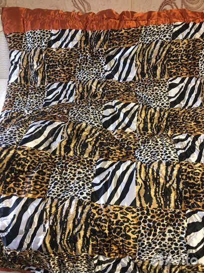 Одеяло из верблюжей шерсти