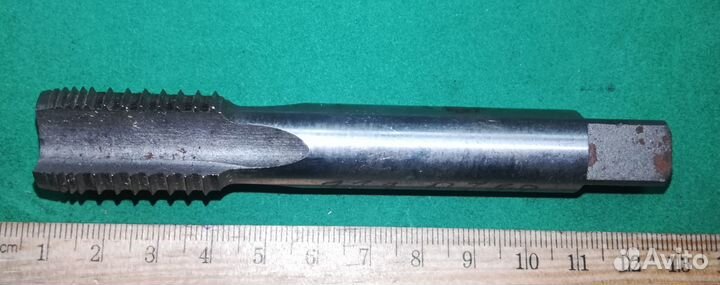 Метчик М 22х1,5 шахматный ручной глухой