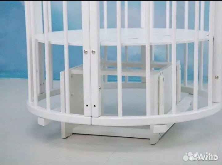 Детская кроватка трансформер с маятником
