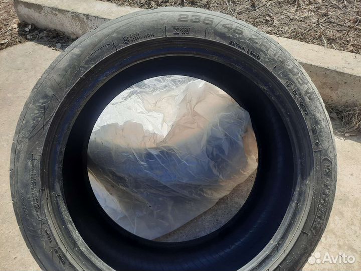 Tigar Prima 235/45 R18 и 235/45 R18 98W