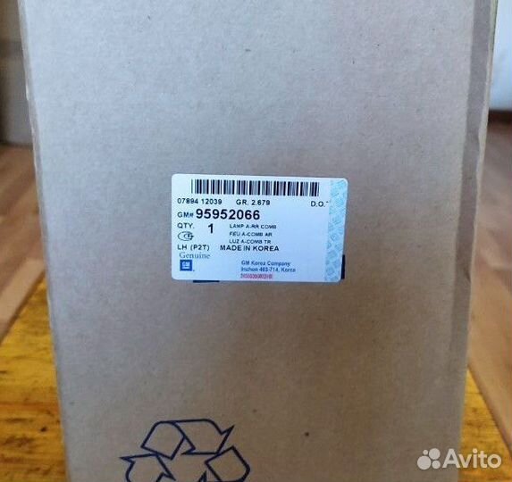 Новая левая задняя фара Chevrolet Aveo 2011