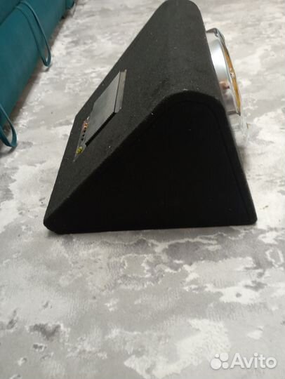 Активный сабвуфер