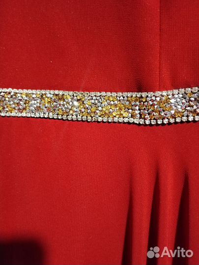 Вечернее платье