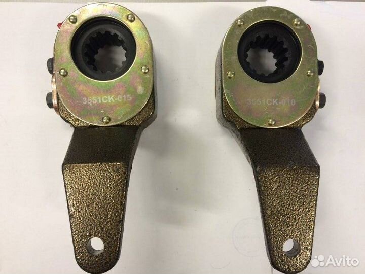 Трещетка тормозная заднего моста правая (белая