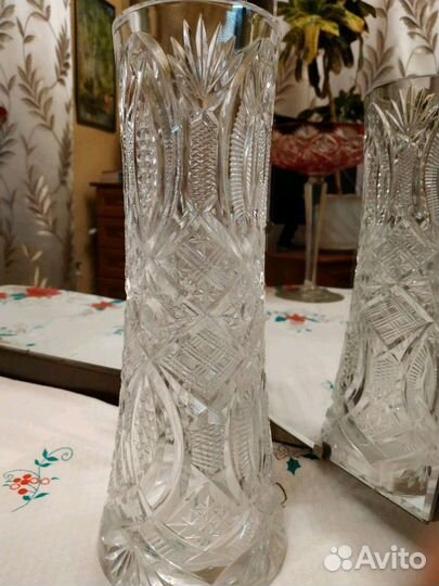 Хрустальная ваза