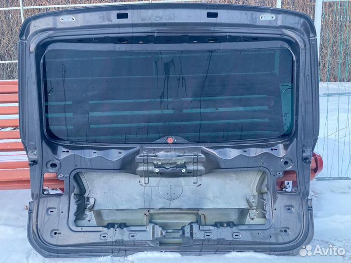 Крышка багажника VW Touareg NF