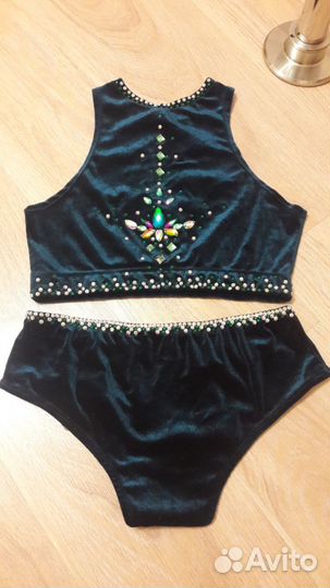 Продам костюмчик для танцев
