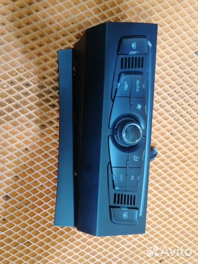 Блок управления Audi A4 Iv B8 cdhb 2009