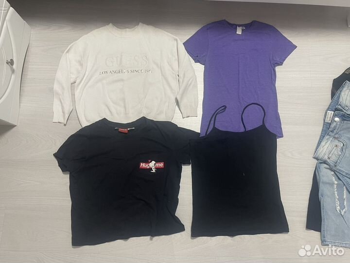 Пакет женских вещей на 48