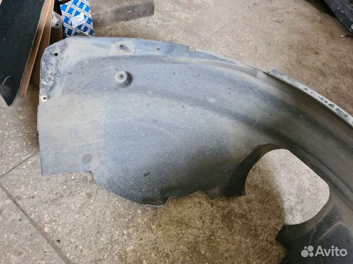 Локер передний правый Ford Focus 3