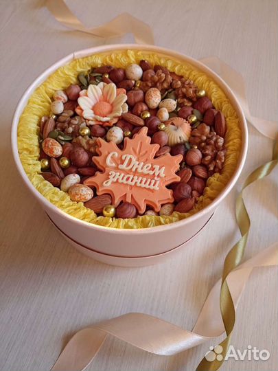 Подарочный бокс на 1 сентября