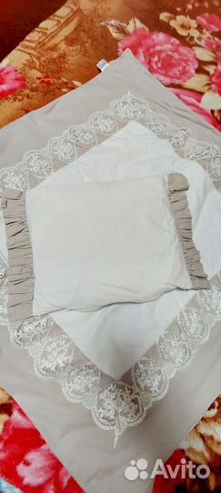 Комплект в круглую/овальную кроватку