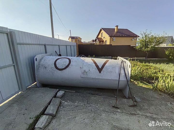 Бочка для воды 3 куба