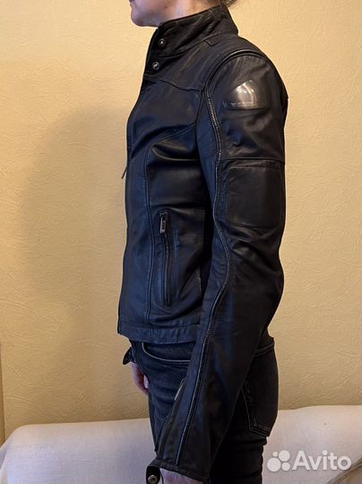 Мотокуртка кожаная женская dainese
