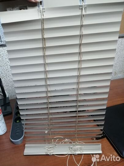Горизонтальные алюминиевые жалюзи
