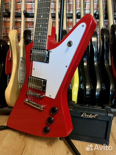 Электрогитара Explorer + Портативный Комбик