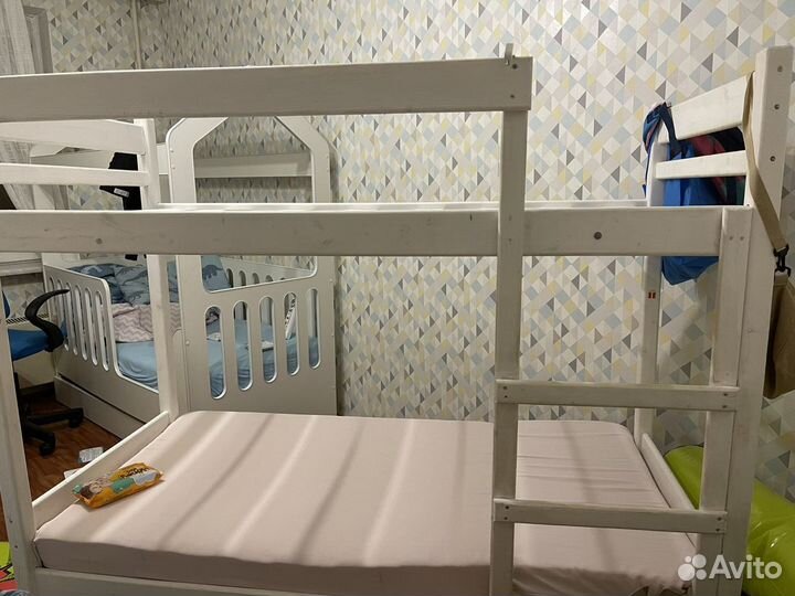 Двухярусная кровать, подростковая
