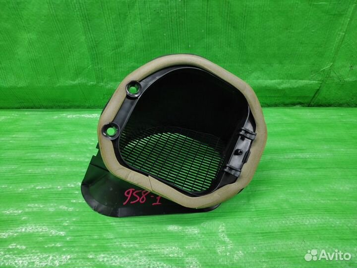 Воздухозаборник Porsche Cayenne / Touareg 10-18