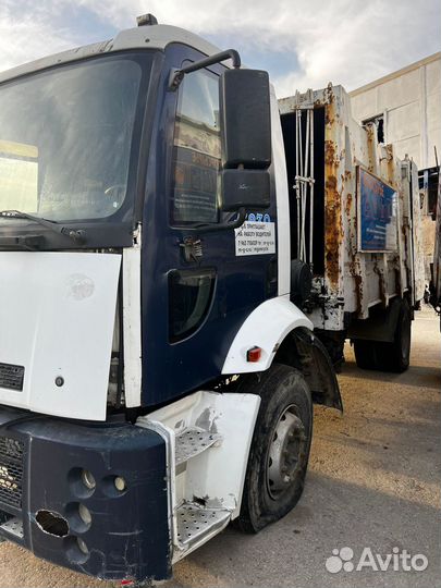 Мусоровоз Ford