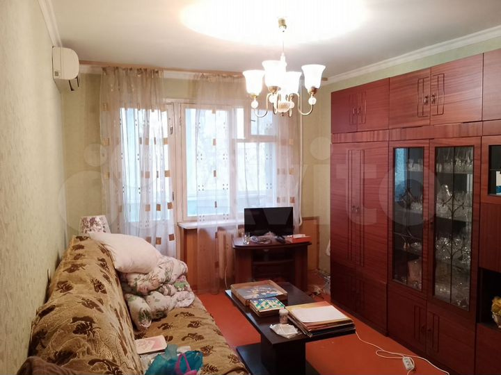 3-к. квартира, 60 м², 3/9 эт.