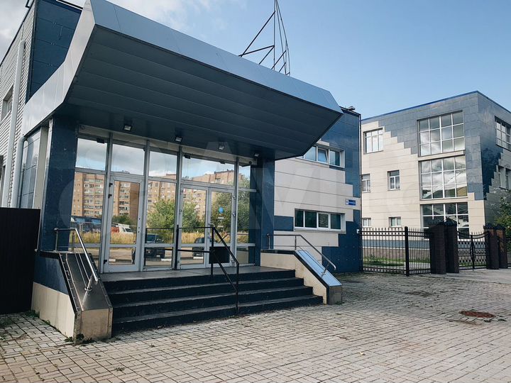 Свободного назначения, 740 м²