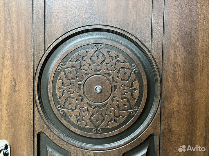 Дверь входная