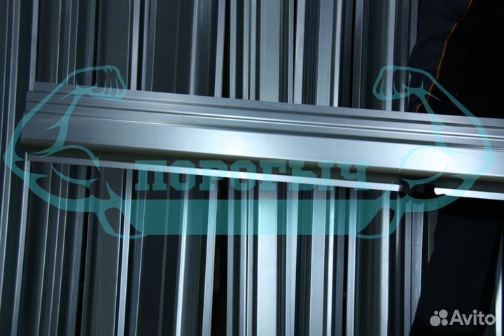 Ремотный порог Subaru Forester 3 левый