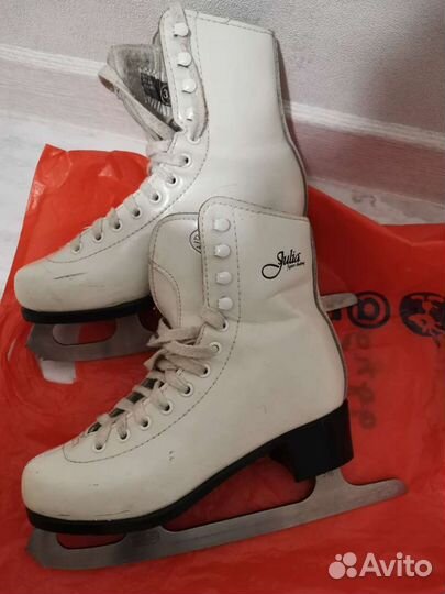 Коньки фигурные