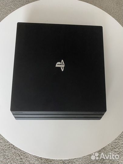 Sony PS4 pro 1tb