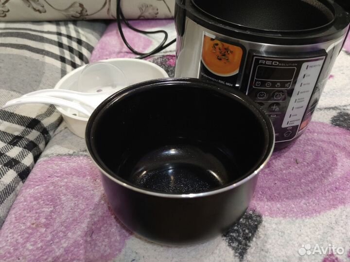 Мультиварка RED Solution RMC-M04