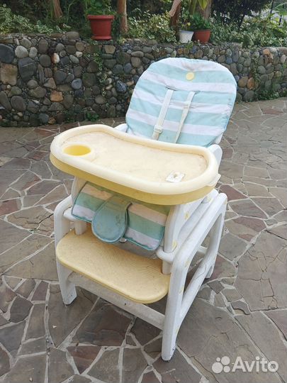 Стульчик для кормления