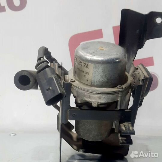 Вакуумный насос тормозной системы Туарег