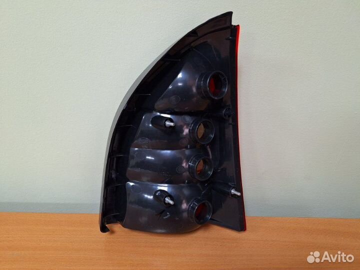 Фонарь задний левый Лада Kalina 1117