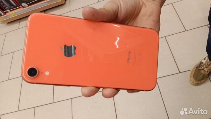 iPhone Xr, 64 ГБ