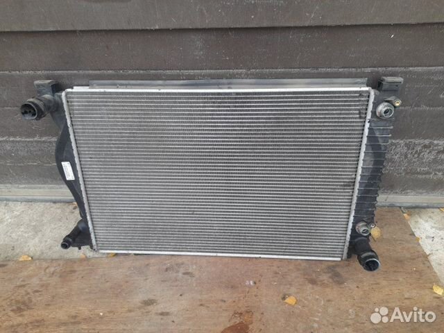 Радиатор двс Audi A6 C6 2.8 BDX 2004-2008