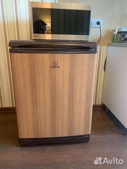 Холодильник indesit tt85.005 мало б/у