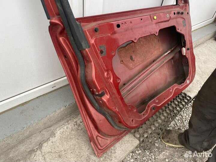 Дверь передняя левая Mazda 3 bk