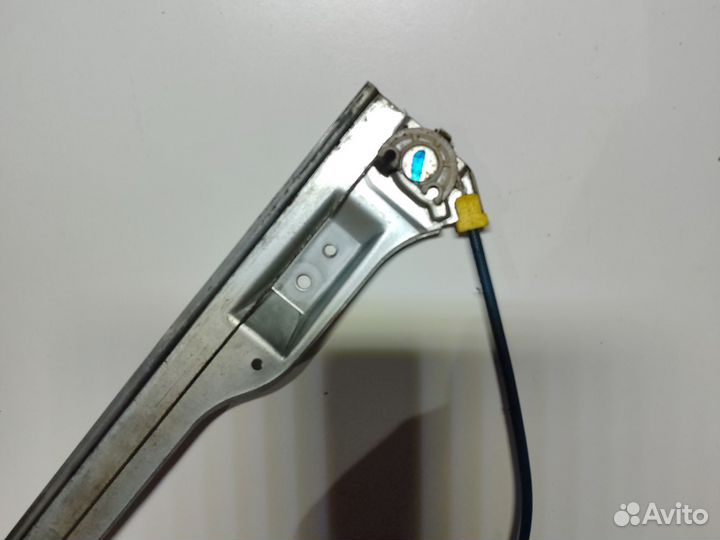 Стеклоподъёмник Opel Corsa D передний левый