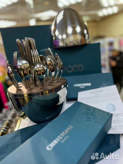 Столовые приборы Christofle