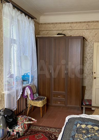 Комната 28 м² в 4-к., 3/4 эт.