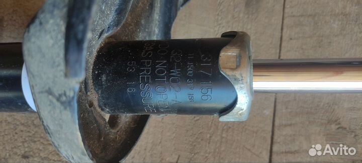 Стоики задние lexus rx 2003-2009