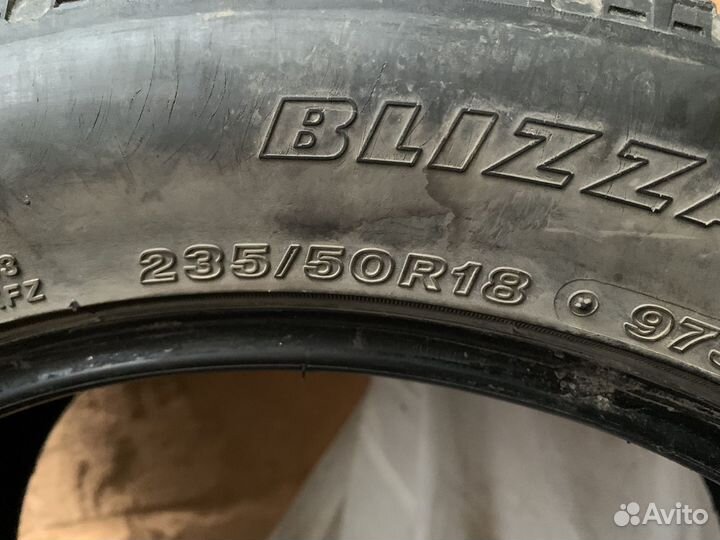 Bridgestone Blizzak VRX 235/50 R18