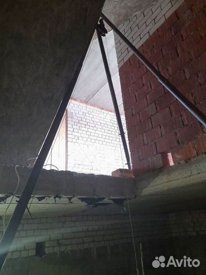 Бурение скважин на воду малогабаритной