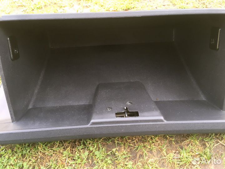 Бардачок Hyundai Getz