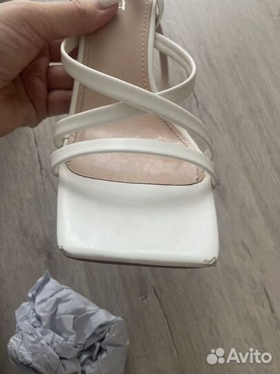 Босоножки Dino Ricci