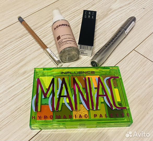 Набор косметики пакетом новое