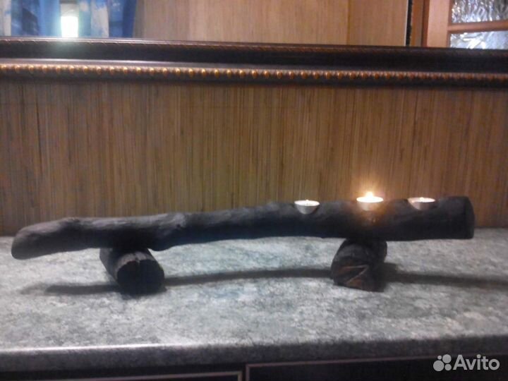 Подсвечник из дерева