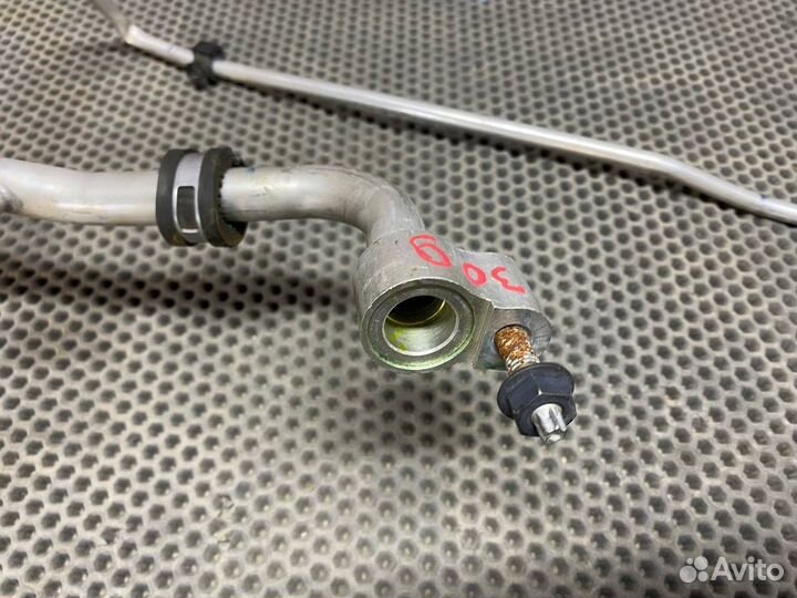 Трубка кондиционера Chevrolet Malibu 9 рест. 2019