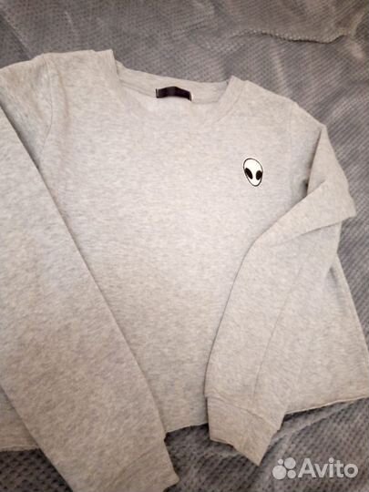 Одежда женская 44 размер